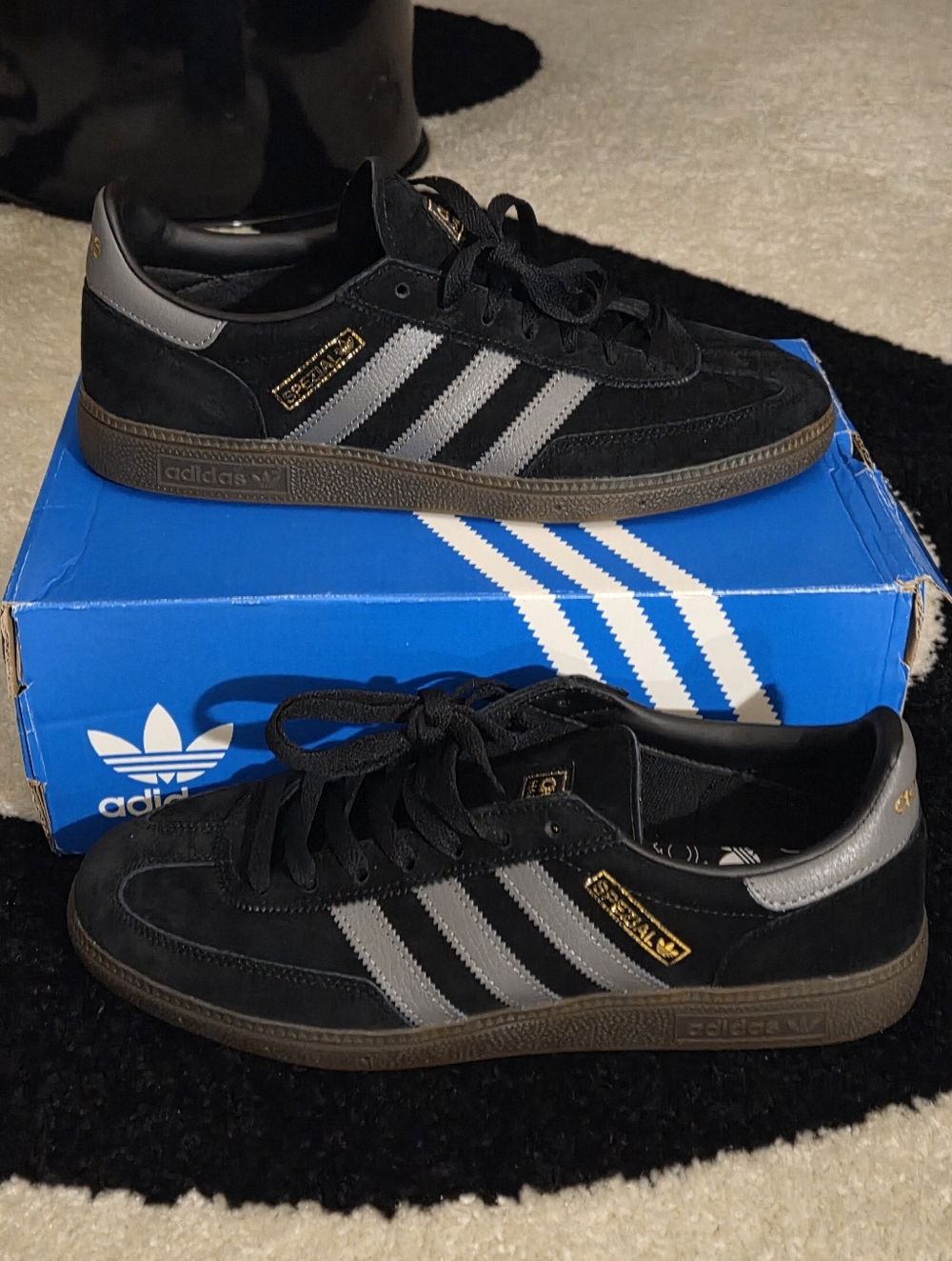 ADIDAS HANDBALL SPEZIAL SNEAKER SZ 9.5M/10.5W